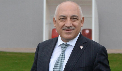 TFF Başkanı Büyükekşi yeniliği duyurdu: Hakemi aldatmak tarihe karışacak - spor