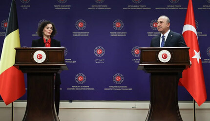 Bakan Çavuşoğlu Belçikalı mevkidaşına ayar verdi: Uyarınızı çok yadırgadım - dunya