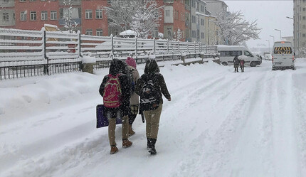 Eğitime kar engeli! 2 ilde okullar tatil - gundem