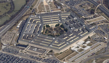 Pentagon'dan gündemi sarsan açıklama: Altı ayda yüzlerce UFO ihbarı yağdı - dunya