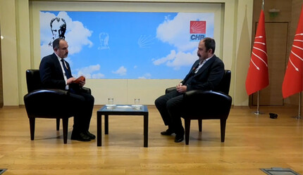 'Özerklik' çıkışıyla gündem olmuştu: Kılıçdaroğlu'nun danışmanı Türk bayraklarını kaldırttı - gundem