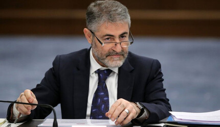 Bakan Nebati: Kur Korumalı Mevduat ekonominin 15 Temmuz'uydu - ekonomi