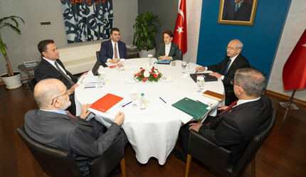 Davutoğlu resti çekti! 3 partiyi işaret etti! 'O zaman çıkalım masadan' - politika