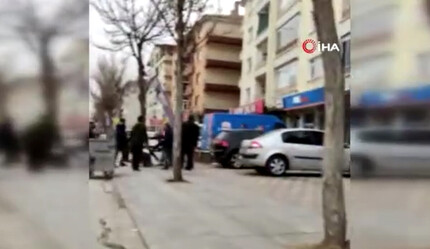 Kargoyu getirmeyen kargocuya mahalleliden meydan dayağı - gundem