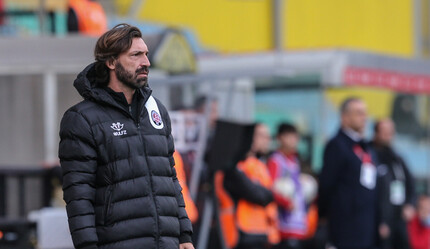 Andrea Pirlo hakem Mert Üzenge'yi protesto ederek basın toplantısına katılmadı - spor