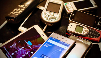 Satış rekorları kırdı, yıllar geçse de tahtını bırakmadı! En çok satılan telefon modeli belli oldu: Ne iPhone ne Samsung… - teknoloji