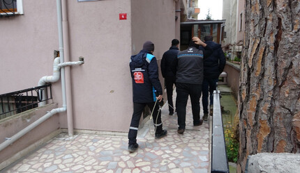 Son dakika: İstanbul Kartal'da bir evde anne ve 2 çocuğu ölü bulundu - gundem
