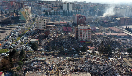 İtalyan deprem uzmanı 'Kozmik Felaket' diyerek açıkladı: Türkiye 3 metre hareket etti - dunya