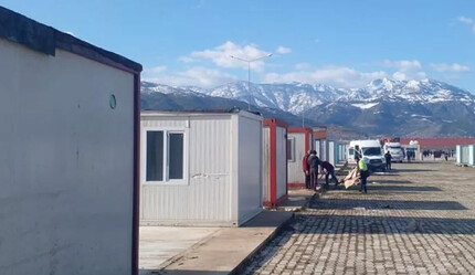 Deprem bölgesi Gaziantep'te çadırkentler kuruluyor - yasam