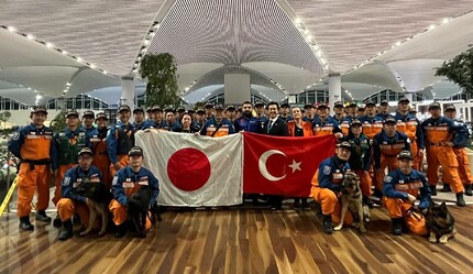 Japon Yarbay: Türk halkına destek olmak için geldim aksine sizlerden güç aldım - dunya