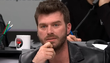 ‘Türkiye Tek Yürek’ gecesine katılan Kıvanç Tatlıtuğ hislerini gözleri dolu dolu anlattı: Hayatım boyunca kalbim bu kadar acımadı - politika