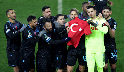Trabzonspor - Basel (1-0 Maç Sonucu) Larsen attı, hep birlikte kazandık - spor
