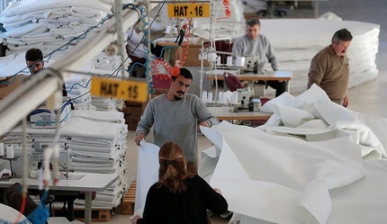 Fırsatçılar iş başında! Konteyner ve çadır fiyatları fırladı - ekonomi