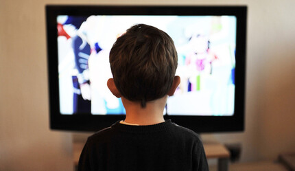 Uzmanı uyardı: Çocuklar ekrandan ve sosyal medyadan uzak tutulmalı - saglik