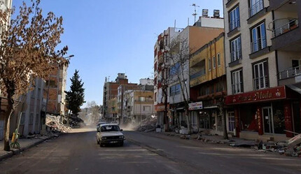 Deprem bölgesi için