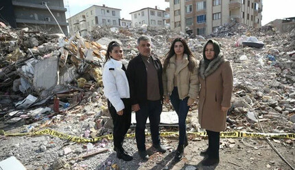 Takma diş sayesinde enkaz altında kalmaktan kurtuldular - gundem