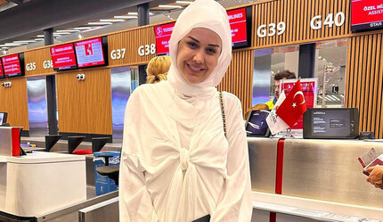 Umreye giden ünlü fenomen ‘Çok büyük hayalimdi’ diyerek fotoğraf paylaştı - magazin