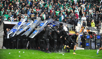 Bursaspor - Amedspor maçı sonrası 7 kişi gözaltına alındı - spor