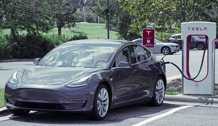 EPDK’dan Tesla’ya şarj lisansı - ekonomi