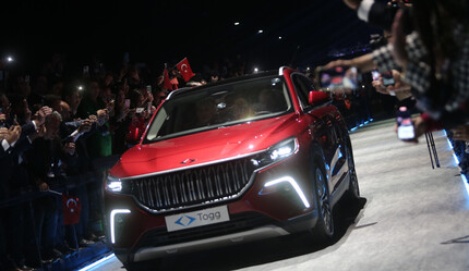 TOGG C SUV FİYAT LİSTESİ 2023! TOGG T 10X satış fiyatı kaç lira? Boş paket TOGG fiyatı... - ekonomi