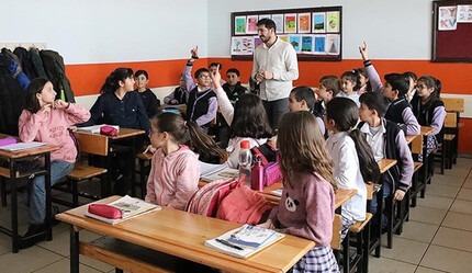 Son dakika! Bakan Özer açıkladı: Deprem bölgesindeki 242 bin 904 öğrenci istedikleri illere nakledildi - egitim