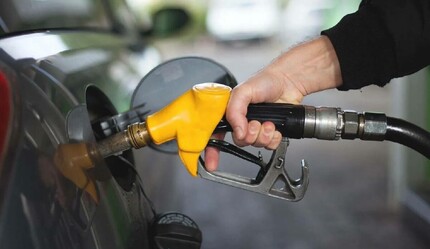 Brent petrol sert düştü! Benzin ve motorinde indirim beklentisi (15 Mart 2023) - ekonomi