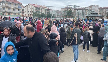 Son dakika: Bolu'da 4.8 büyüklüğünde deprem! Çevre illerden hissedildi (AFAD son depremler) - gundem