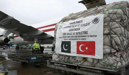 Pakistan'dan deprem bölgesine çadır sevkiyatı sürüyor - dunya