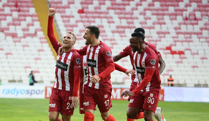 Sivasspor - Ankaragücü (2-0 Maç Sonucu) Samu Saiz Yiğido'ya kritik 3 puanı getirdi - spor