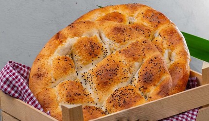 Ramazan öncesinde mutfağın şeflerinden Ramazan pidesi tarifi yağmaya başladı! Kuyruk kuyruk gezmeyin, 9 adımda Ramazan pidesini evde yapın! İşte tarif… - gundem