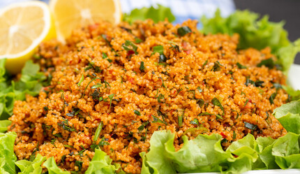 Tam ölçülü kısır yapmanın sırrı… Yiyen komşuları hasedinden çatlatıyor - YEMEK