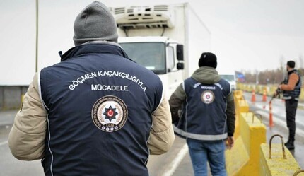 İçişleri’nden huzur uygulaması: 1353 düzensiz göçmen yakalandı - gundem