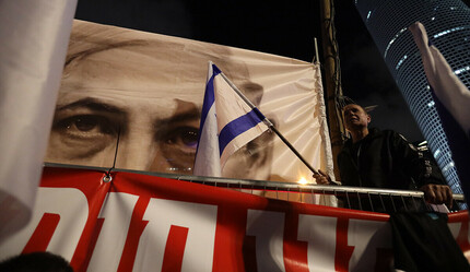 İsrail'de 450 bin kişi aynı sloganı attı: 'Suç bakanı' Netanyahu - dunya