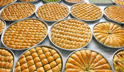 Bu lezzet başka bir tatlıda yok! Evde bayram baklavası nasıl yapılır? Ev baklavasında şerbet ölçüsü - yemek