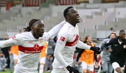 Stuttgart - Borussia Dortmund (3-3 Özet İzle) Çılgın maçta 90+7'de gelen gol şampiyonu belirleyebilir! - spor