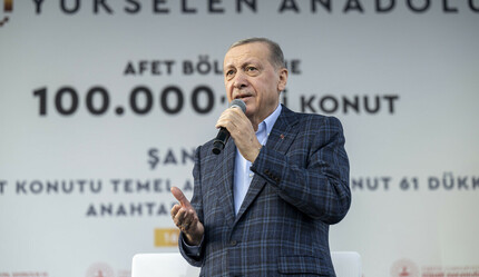 Son dakika: Cumhurbaşkanı Erdoğan Şanlıurfa'da muhalefete sert yüklendi: Seçim kirli pazarlıklarla kazanılmıyor - politika