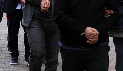 7 ilde oto hırsızlık şebekesine operasyon: 12 şüpheli gözaltına alındı - gundem