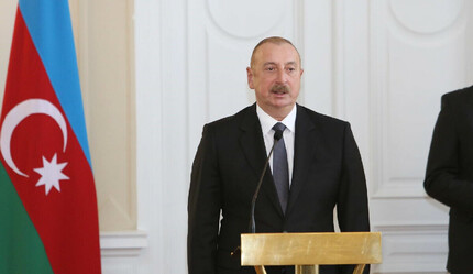 Aliyev: Karabağ'da yaşayan Ermeniler Azerbaycan vatandaşlığı almalı - dunya