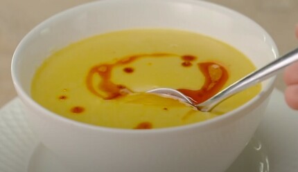 Mercimek çorbasını çok daha kolay yapmanızı sağlayan teknik! Çok daha lezzetli oluyor - yemek