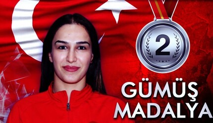 Milli güreşçi Buse Tosun Çavuşoğlu Avrupa Şampiyonası'nda gümüş madalya kazandı - spor