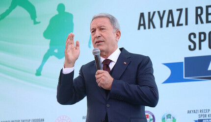 Bakan Akar,