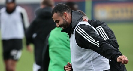 Beşiktaş'ta Galatasaray derbisi öncesi Rachid Ghezzal belirsizliği yaşanıyor - spor