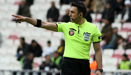 Süper Lig'de 4 hakemin üstü çizildi! MHK resmen duyurdu: Artık maça çıkamayacaklar - spor
