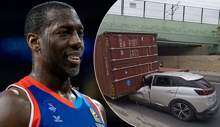 Florya'da trafik kazası geçiren ABD'li basketbolcu Bryant Dunston, hastaneye kaldırıldı - spor