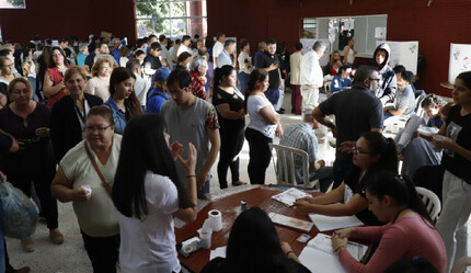 Paraguaylılar yeni başkanını seçti! Muhafazakar Pena sandıktan lider çıktı - dunya