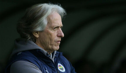 Jorge Jesus: Şampiyonluk şansımız devam ediyor ancak almamız gereken maçı alamadık - spor