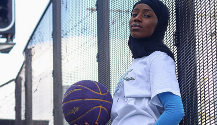Salimata Sylla başörtüyle maçlara çıkmak istediği için resmi maçlardan men edildi - spor