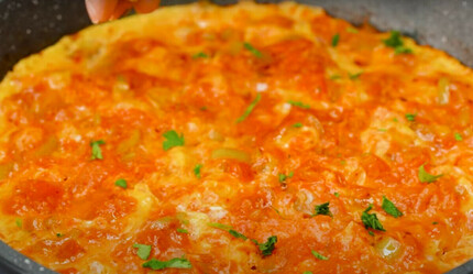 Menemen için damak çatlatan tüyo… Bol sulu oluyor, rengi kaybolmuyor - magazin