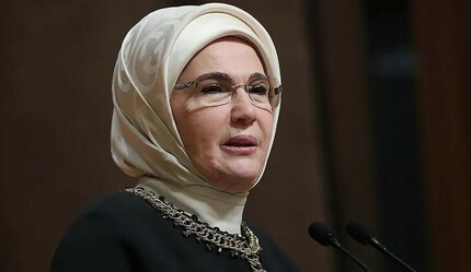 Emine Erdoğan'dan 'Anneler Günü' mesajı: Anne, gönüllere ışık tutan bir fenerdir - secim-2023