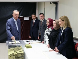 Cumhurbaşkanı Erdoğan oyunu kullandı: Seçim süreci olaysız devam ediyor - secim-2023